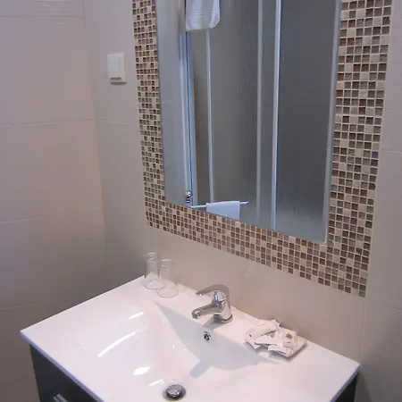 Pensao Londres بيت ضيافة