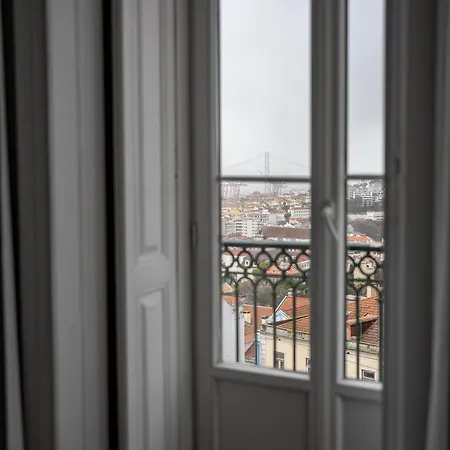 Pensao Londres Guest house 3*