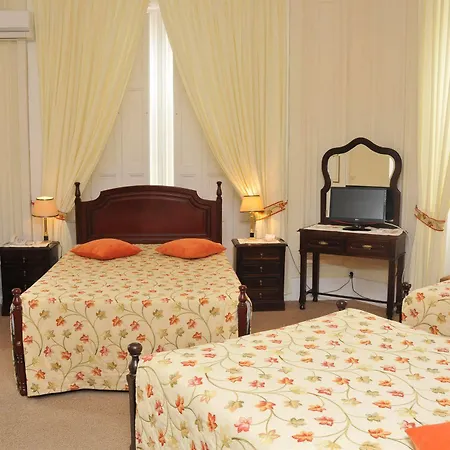 Pensao Londres 3* Lisbon